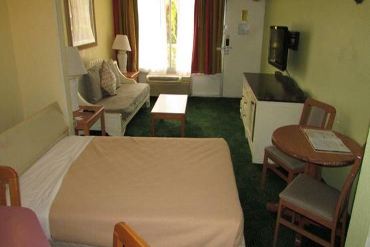 Seralago Hotel & Suites Main Gate East Kissimmee Eksteriør billede